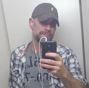 Meet your Posher, Justin